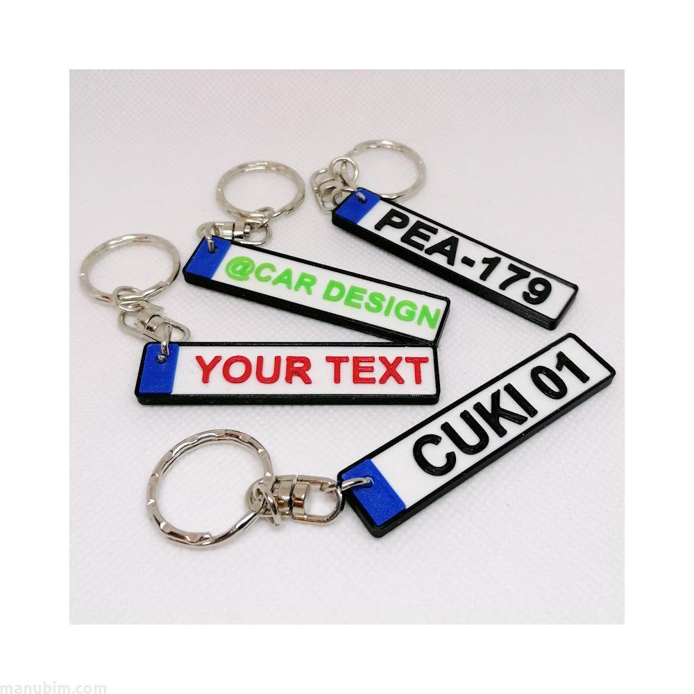 License Plate Keychain with custom text Manubim